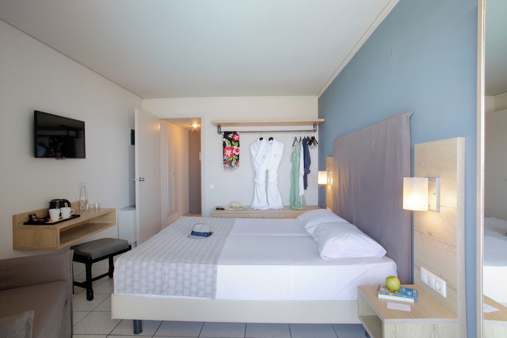 Habitación Superior con vistas al jardín del hotel Sol Marina Beach Crete