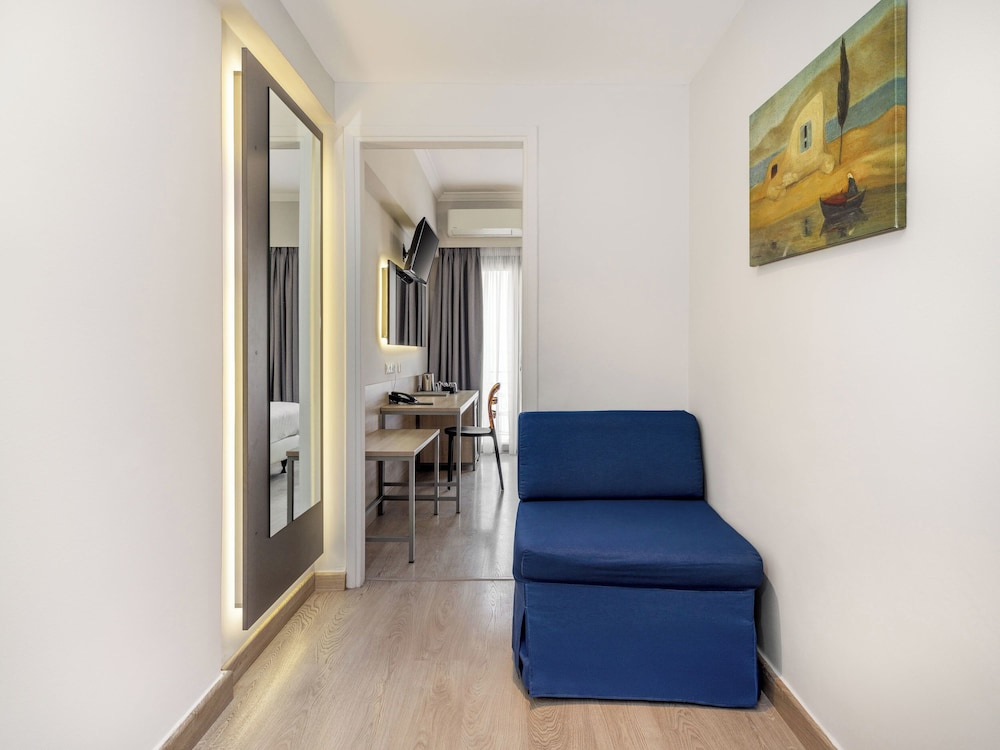 Habitación Triple del hotel Pan. Foto 8