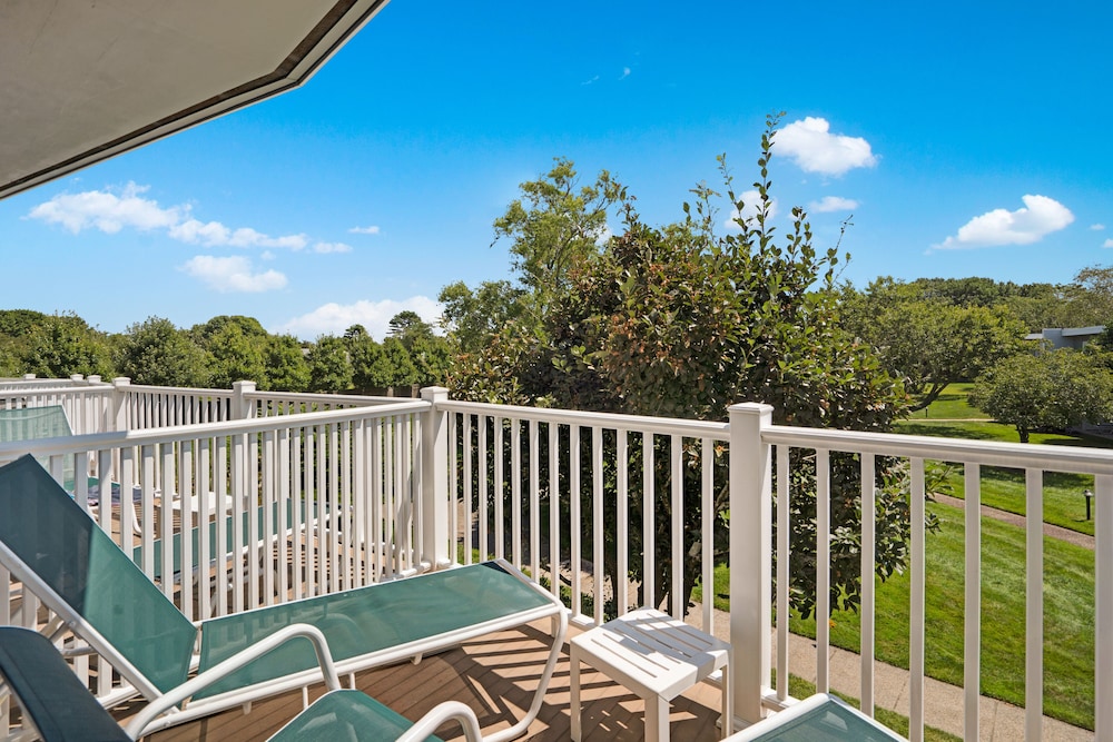 Estudio del hotel East Hampton House Resort. Foto 3