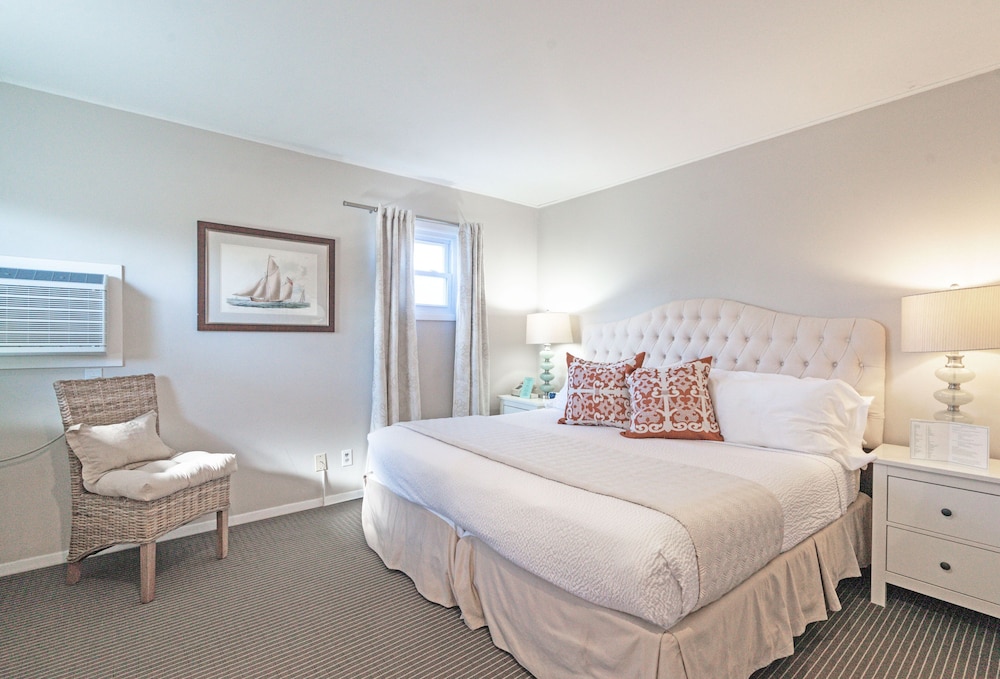 Suite Lujo 1 Cama king Sofá Cama incluido del hotel East Hampton House Resort. Foto 2