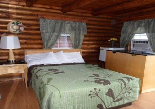 Casa Vista Rio 2 Camas dobles del hotel Seven Dwarfs and Cabins. Foto 8