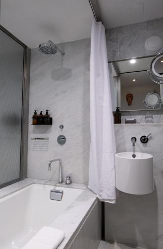 Suite del hotel Alameda Highline. Foto 1