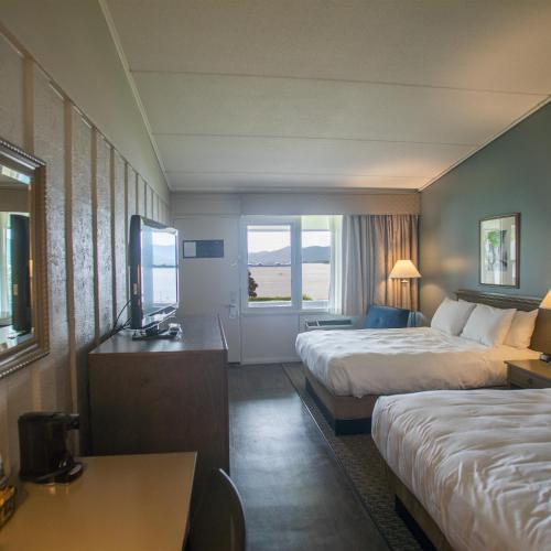 Deluxe Mountain View with Two Queen Beds del hotel Fort William Henry and Conference Center. Foto 4