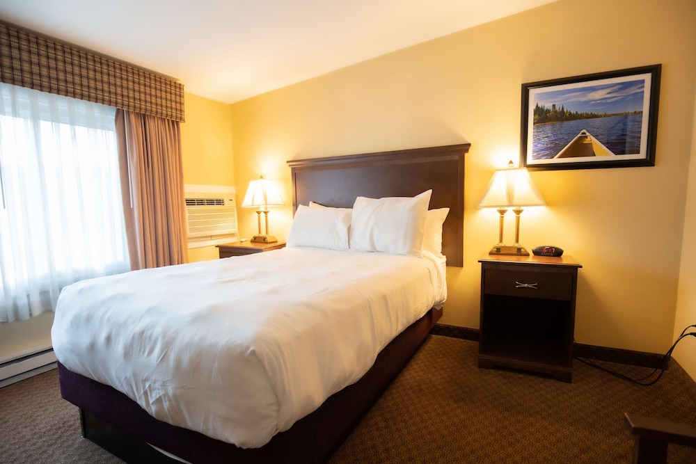 Suite, varias camas, no fumadores, chimenea (with Sofabed) del hotel Best Western Of Lake George. Foto 8