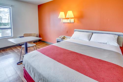 Habitación - No fumadores - Cama grande del hotel 6 Buffalo - Amherst
