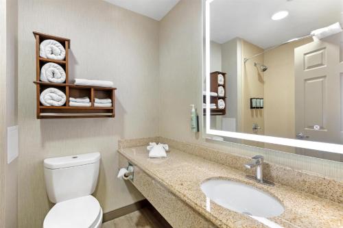 Habitación con 2 camas grandes - No fumadores del hotel Best Western Cooperstown. Foto 4