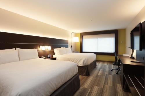 Habitación - 2 camas grandes - Adaptada para personas con movilidad reducida - No fumadores del hotel Holiday Inn Express Oneonta, An Ihg