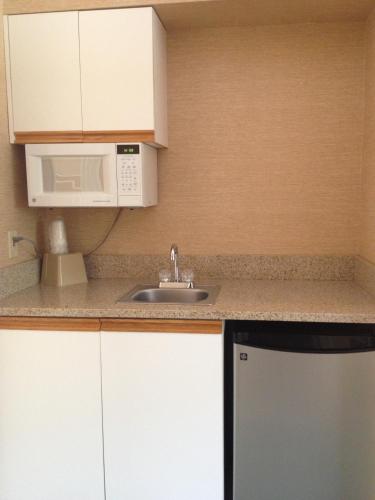 Suite Junior del hotel Colonel Williams Resort And Suites. Foto 7
