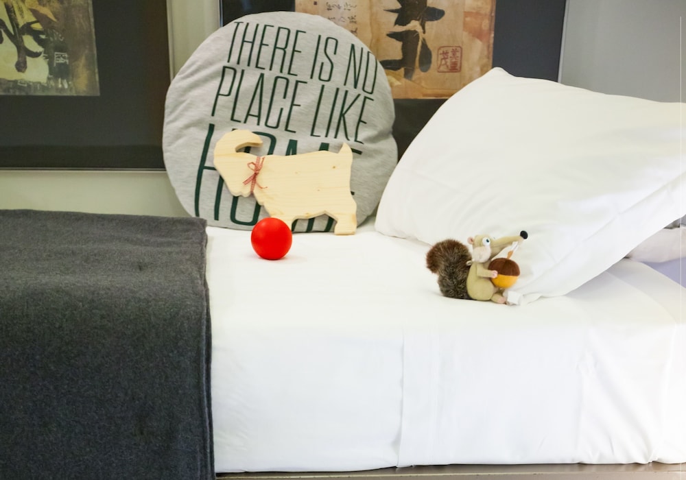 Habitación Premium, 1 cama de matrimonio grande con sofá cama del hotel Holiday Inn Milan - Garibaldi Station, An Ihg. Foto 1