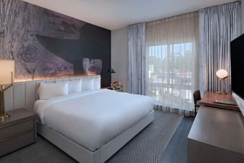 1 Cama King Accesible con bañera del hotel Hyatt Centric The Woodlands