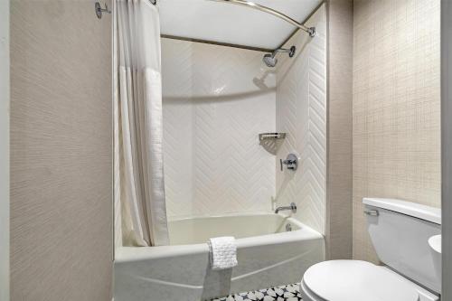 Habitación Doble - 2 camas grandes - No fumadores del hotel Best Western Potsdam University Park Inn. Foto 2