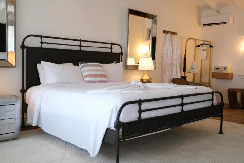 Habitación Premier con cama doble grande del hotel The Montauk Beach House