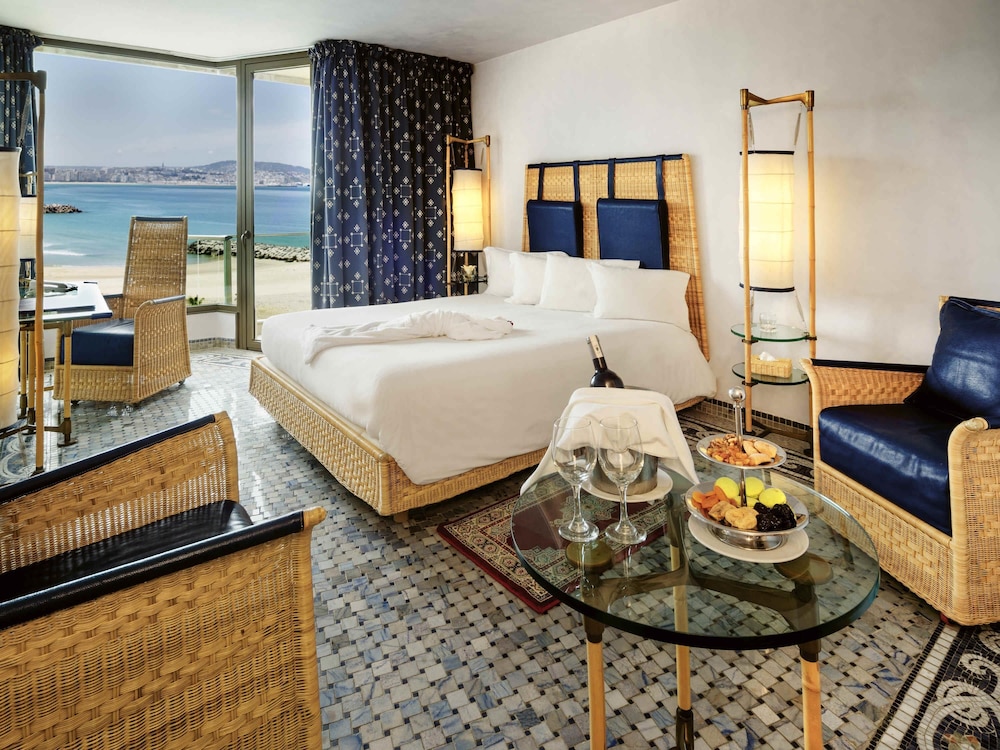 Habitación clásica, 1 cama de matrimonio grande, vistas al mar del hotel Mövenpick and Casino Malabata Tanger
