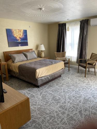 Habitación adaptada para personas con movilidad reducida - Cama grande del hotel Lake Front. Foto 2