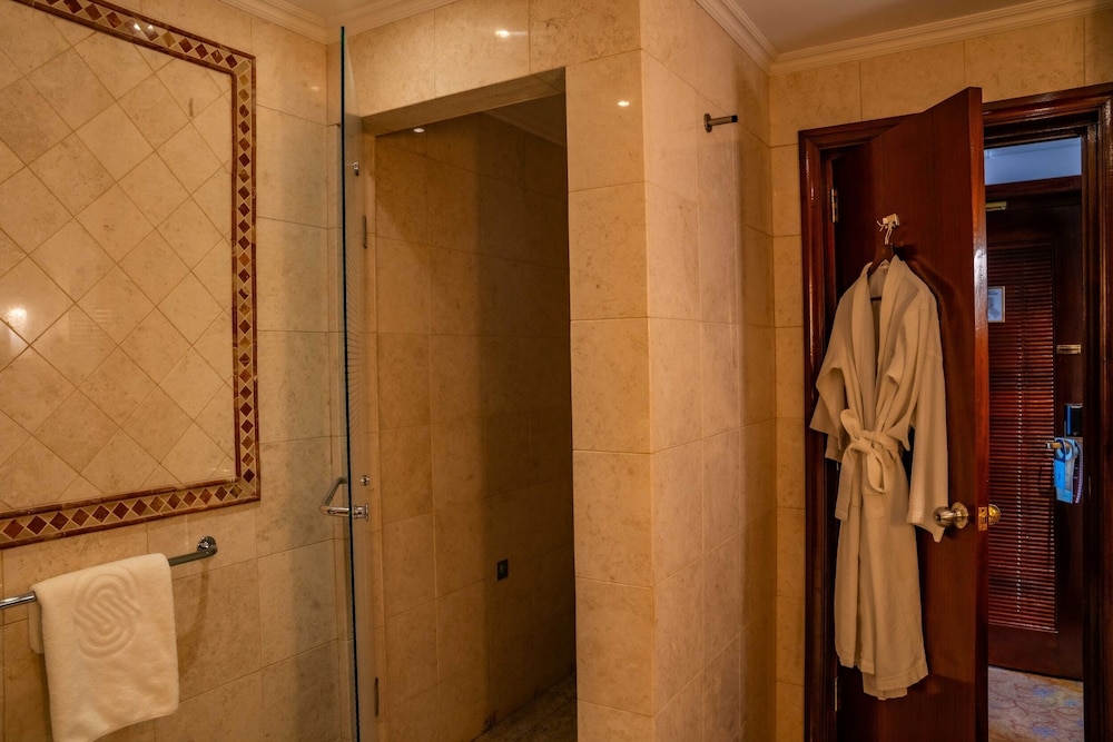 Habitación Deluxe del hotel Polana Serena. Foto 11