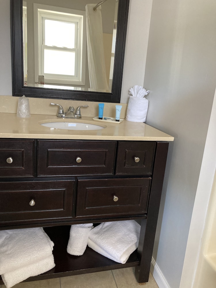 Habitación estándar, 1 cama de matrimonio grande del hotel Park Lane. Foto 4