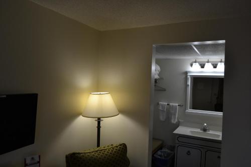 Habitación Estándar - Cama extragrande del hotel The Ship. Foto 1