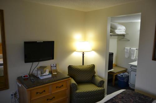 Habitación Estándar - Cama extragrande del hotel The Ship. Foto 2