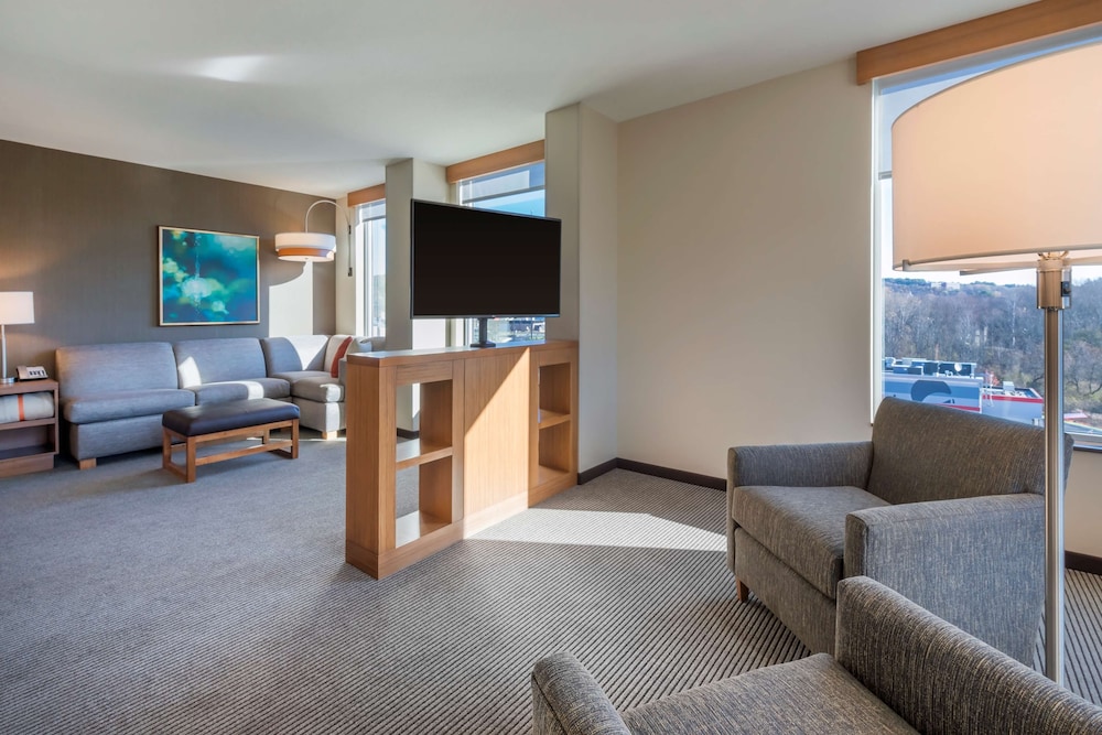 Suite de un Dormitorio con Cocina | Cama King (Más Sofá Cama) del hotel Hyatt Place Marlborough/apex Center. Foto 4