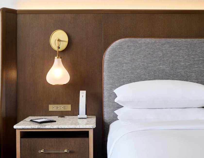 2 Camas Queen con acceso al Club del hotel Hyatt Regency Tysons Corner Center. Foto 3