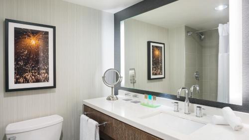 1 Cama King con Sofá Cama del hotel Hyatt Regency Princeton. Foto 7
