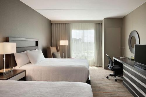 Habitación Doble Premium con 2 camas dobles del hotel Hilton Garden Inn Rochester University
