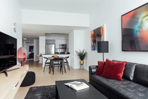 Habitación Premium de un dormitorio con cama extragrande (recepción abierta las 24 horas) del hotel Mint House at 70 Pine. Foto 15