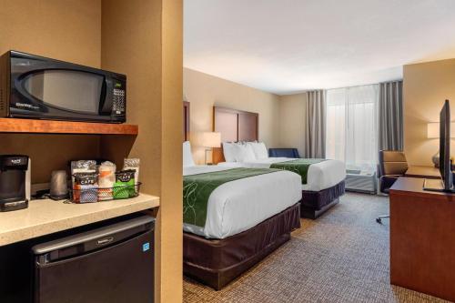 Habitación con 2 camas grandes - No fumadores del hotel Comfort Inn and Suites Schenectady - Scotia. Foto 2