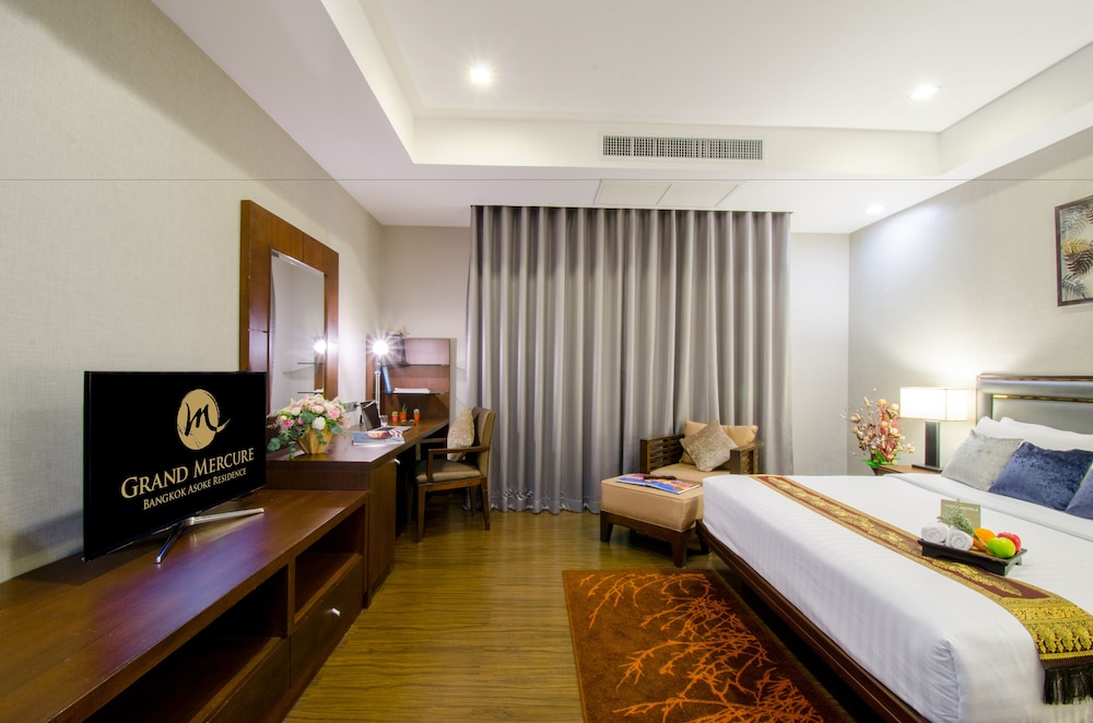 SUITE EJECUTIVA, 1 Cama King con Balcón del hotel Grand Mercure Bangkok Asoke Residence. Foto 1