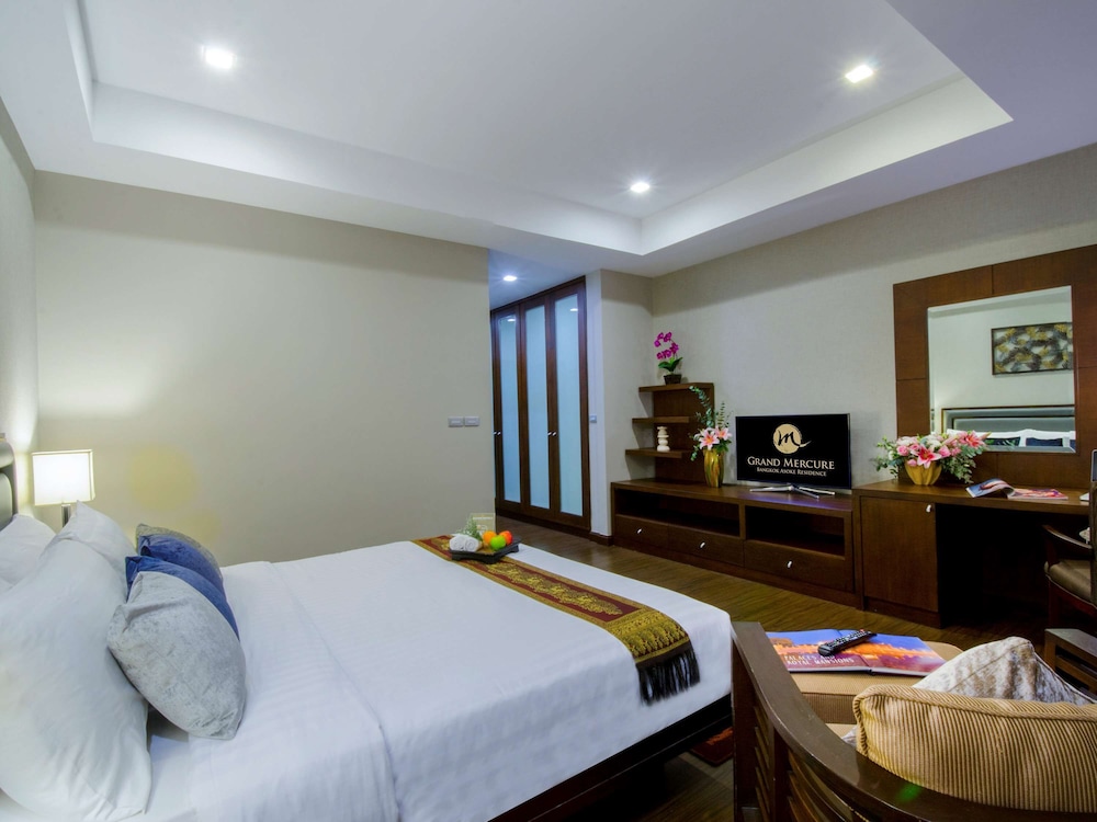 SUITE EJECUTIVA, 1 Cama King con Balcón del hotel Grand Mercure Bangkok Asoke Residence. Foto 3