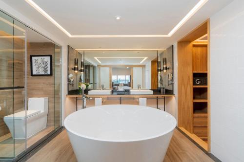 Suite The Level del hotel Melia Chiang Mai. Foto 3