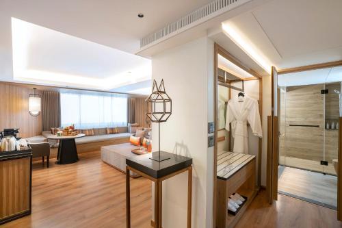 Habitación The Level Premium del hotel Melia Chiang Mai. Foto 1