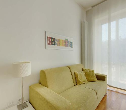Apartamento Con Cocina 1 Cama queen 1 habitación Sofá Cama incluido del hotel Milan Apartment Rental. Foto 7
