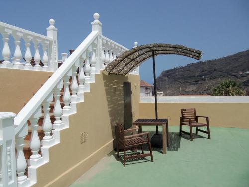 One-Bedroom Apartment with Terrace (3 Adults) del hotel Isa I y II. Foto 11