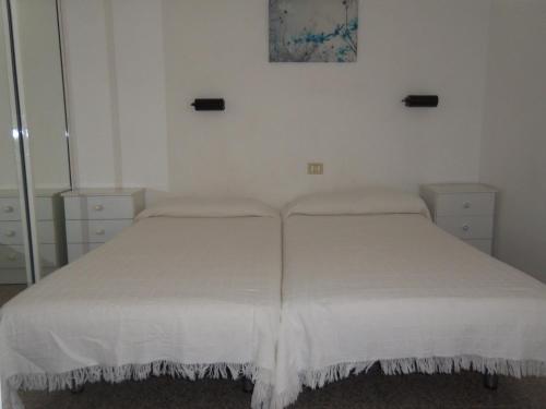 One-Bedroom Apartment with Terrace (2 Adults + 2 Children) del hotel Isa I y II. Foto 7