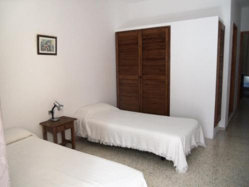 One-Bedroom Apartment (3 Adults) del hotel Isa I y II. Foto 3