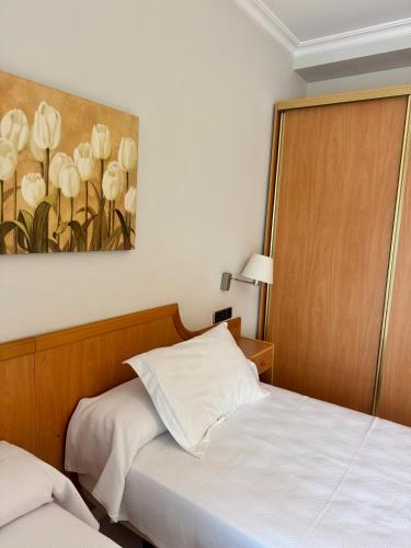 Habitación con vistas a la montaña del hotel El Eden