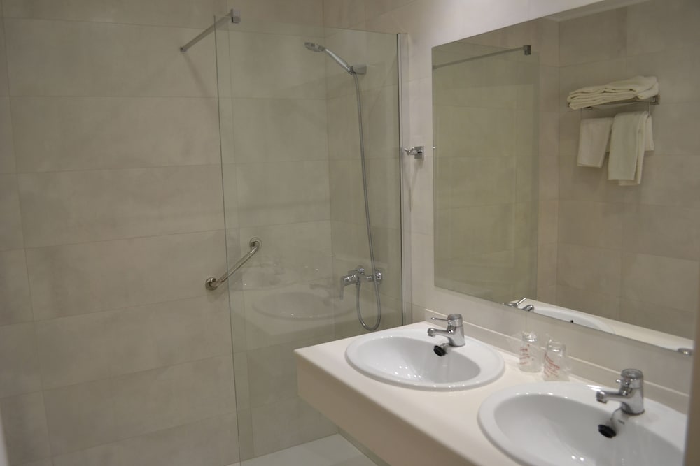 Habitación doble del hotel Ramomar. Foto 9