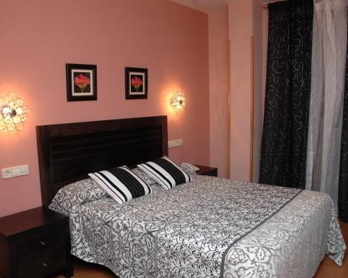 Habitación Doble Superior - 1 o 2 camas del hotel Hc Sigüenza. Foto 5