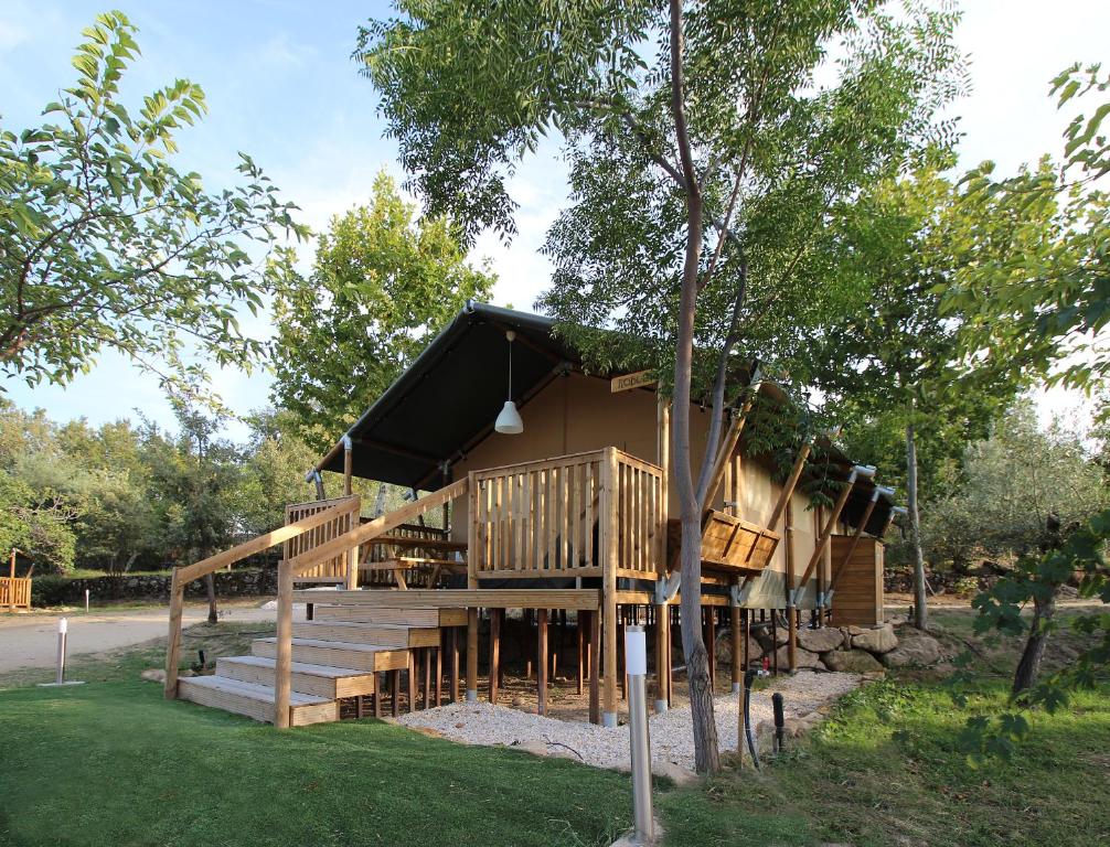 Tienda del hotel Veragua. Glamping y Apartamentos turísticos. Foto 7