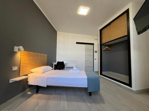 Habitación Individual con baño privado del hotel Hotel Pension Cassandra. Foto 1