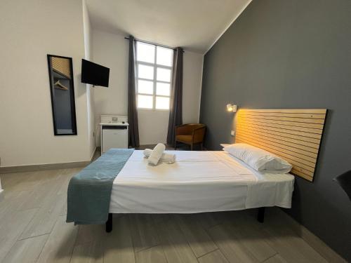 Habitación Individual con baño privado del hotel Hotel Pension Cassandra. Foto 2