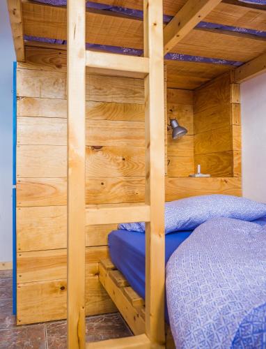 Double Room with Shared Bathroom del hotel Tenerife Climbing House. Foto 1