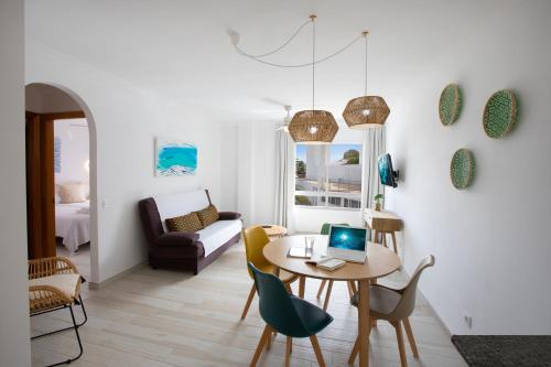 Apartamento con vistas al mar del hotel Apartahotel Alta Vista. Foto 2