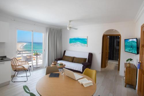 Apartamento Deluxe del hotel Apartahotel Alta Vista. Foto 6