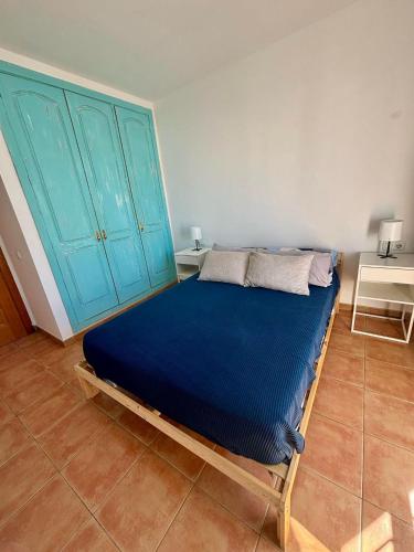 Habitación Doble con baño compartido del hotel La Fresa. Foto 8