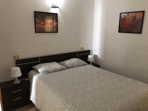 Habitación Doble Deluxe con balcón y vistas al mar del hotel Vista Puerto. Foto 34