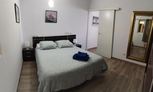 Habitación Doble Deluxe con balcón y vistas al mar del hotel Vista Puerto. Foto 25