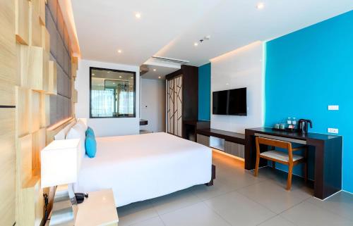Habitación Grand Deluxe del hotel The Marina Phuket. Foto 8