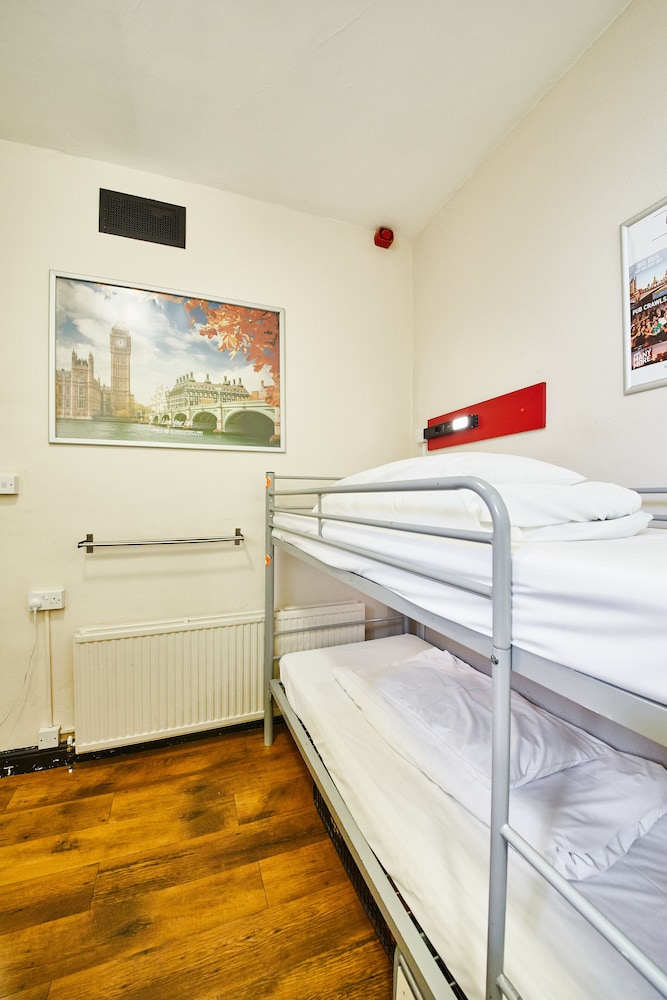 Bed in 8 Bed Female Dorm Ensuite del hotel St Christopher's Inn, Hammersmith